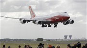 Το επιβατικό αεροπλάνο Boeing 747-8 «Διηπειρωτικό», δηλαδή η πιο σύγχρονη εκδοχή του ...