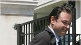 Ο υπουργός Οικονομίας Γιώργος Παπακωνσταντίνου κατά την είσοδο του στο Μέγαρο Μαξίμου ...