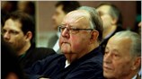 Τη διαφωνία του με τους όρους της πολιτικής συναίνεσης που θέτει ο ...