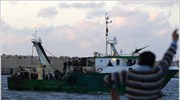 Η Βρετανία πρόκειται να απομακρύνει δια θαλάσσης 5.000 ξένους εργαζόμενους από την ...