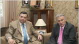 Ο περιφερειάρχης Κεντρικής Μακεδονίας Παναγιώτης Ψωμιάδης και ο πρόεδρος του ΛΑΟΣ Γιώργος ...