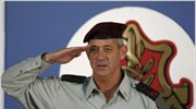 Ο Αντιστράτηγος Μπένι Γκαντς ανέλαβε σήμερα νέος αρχηγός των ισραηλινών Ενόπλων Δυνάμεων. ...