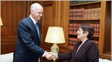 Συνάντηση με την γ.γ. του ΚΚΕ κ. Αλέκα Παπαρήγα είχε ο πρωθυπουργός ...