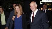 Ο πρωθυπουργός Γιώργος Α. Παπανδρέου και η σύζυγός του Αντα, έφθασαν πριν ...