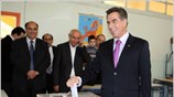 Ο δήμαρχος Θεσσαλονίκης Βασίλης Παπαγεωργόπουλος ασκεί το εκλογικό του δικαίωμα στις Δημοτικές ...