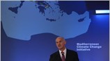 «Αυτή η απειλή μας ενώνει», δήλωσε ο πρωθυπουργός, μιλώντας στη Βουλιαγμένη, στο ...