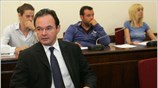 Αντιμέτωπος και με εσωκομματικά πυρά βρέθηκε ο υπουργός Οικονομικών Γ. Παπακωνσταντίνου κατά ...