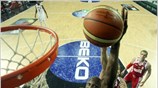 Μέχρι τα μισά περίπου του τρίτου δεκαλέπτου κατάφερε και άντεξε η Ρωσία ...