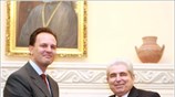 O Πρόεδρος της Κύπρου Δημήτρης Χριστόφιας συναντήθηκε με τον υπουργό Εξωτερικών της ...