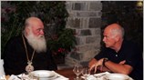Χθες το βράδυ, ο υπουργός Εσωτερικών, Γιάννης Ραγκούσης, παρέθεσε στην οικογενειακή του ...