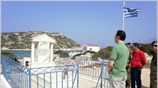 Ο αναπληρωτής υπουργός Εξωτερικών Δημήτρης Δρούτσας επισκέφθηκε το νησάκι της Ρω. ...