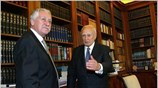 Την ανάγκη ανασυγκρότησης του πολιτικού συστήματος, «με όρους δημοκρατίας» και «αλλαγή του ...