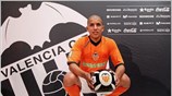 Παίκτης της βαλένθια για τα επόμενα τέσσερα χρόνια θα είναι ο 20χρονος ...