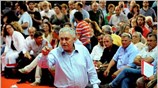 Τη διάσπαση του Συνασπισμού σηματοδοτεί η αποχώρηση της Ανανεωτικής Πτέρυγας από το ...