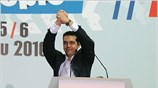 Ο πρόεδρος του ΣΥΝ, Αλέξης Τσίπρας μιλάει στο 6ο συνέδριο του Συνασπισμού ...