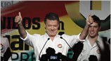 Ο υποψήφιος που προηγείται στον πρώτο γύρο των Προεδρικών εκλογών στην Κολομβία ...