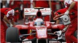 Ο Ισπανός οδηγός της Ferrari, Fernando Alonso, στη δεύτερη περιόδο των δοκιμαστικών ...