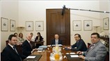 Περίπου δύο ώρες διήρκεσε η σύσκεψη των πολιτικών αρχηγών υπό τον Πρόεδρο ...