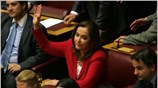 Πολιτική κερδοσκοπία και στάση επιζήμια για τη χώρα, αποδίδει εμμέσως στον Αντώνη ...