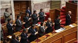Υπερψηφίστηκε επί της αρχής με 172 ψήφους, υπέρ 121 κατά και τρείς ...