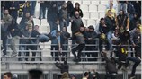 Σοβαρά επεισόδια έγιναν στην Καβάλα πριν από τον ημιτελικό με τον ¶ρη, ...