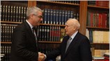 Ο Πρόεδρος της Δημοκρατίας Κάρολος Παπούλιας συναντήθηκε σήμερα  με τον Ελληνοαμερικανό ...
