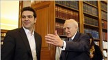 Tον πρόεδρο του Συνασπισμού και της Κοινοβουλευτικής Ομάδας του ΣΥΡΙΖΑ Αλέξη Τσίπρα ...