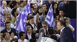 Ο Κώστας Καραμανλής μιλάει σε ανοιχτή προεκλογική συγκέντρωση στην πλατεία Κύπρου, στη ...