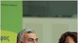 Ο Νίκος Χρυσόγελος (Α) και η Μαρία Πίνιου Καλλή (Δ), στη σημερινή ...