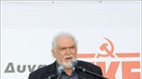 Ο επικεφαλής του ψηφοδελτίου Επικρατείας του ΚΚΕ, Κώστας Καζάκος, απευθύνει χαιρετισμό σε ...