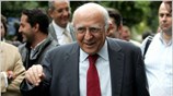 «Ο κ. Αλμούνια μας είπε ότι, προσέξτε κύριοι, ξέρετε όλοι πάρα πολύ ...