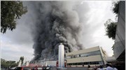 Μεγάλη πυρκαγιά βρίσκεται σε εξέλιξη από τις 6.45 το πρωί στο εργοστάσιο ...