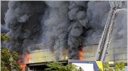 Μεγάλη πυρκαγιά βρίσκεται σε εξέλιξη από τις 6.45 το πρωί στο εργοστάσιο ...