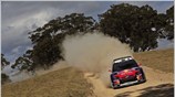 Ο Σεμπαστιέν Λόεμπ με Citroen C4 WRC βρίσκεται στην τρίτη θέση του ...