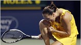 Η Σέρβα Jelena Jankovic πανηγυρίζει τον πόντο που πέτυχε κόντρα στην Ρωσίδα ...