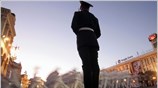 Στρατιώτες παρελαύνουν στην λεωφόρο Khreshchatyk, στο  Κίεβο της Ουκρανίας, στο πλαίσιο ...