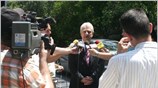 «O κ. Δένδιας είναι ένας πολύ καλός υπουργός», αρκέστηκε να πει ο ...