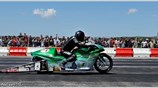 Στιγμιότυπο από τους αγώνες επιτάχυνσης (dragster), που πραγματοποιήθηκαν στην Τρίοδο Μεσσήνης το ...