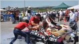 Στιγμιότυπο από τους αγώνες επιτάχυνσης (dragster), που πραγματοποιήθηκαν στην Τρίοδο Μεσσήνης το ...