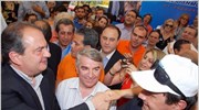 Το εκλογικό κέντρο της ΝΔ στο Σύνταγμα επισκέφθηκε ο πρωθυπουργός Κώστας Καραμανλής. ...