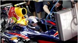 Ο Γερμανός οδηγός της Red Bull, Sebastian Vettel, κατετάγη 13ος στην πρώτη ...