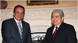 Τη διαβεβαίωση πως η ελληνική κυβέρνηση θα συνεχίσει τη στενή συνεργασία με ...