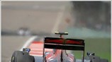 «Ατσαλη» έξοδος από τη στροφή για τον Sebastien Bourdais της Toro Rosso. ...