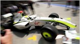 Ο Jenson Button σημείωσε τον ταχύτερο γύρο στη δεύτερη περίοδο ελεύθερων δοκιμών ...