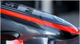 Το όμορφο εμπρός ρύγχος της McLaren Mercedes MP4-24. ...