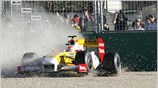 Εκτός αγώνα και ο Nelson Piquet Jr. με τη Renault R29. ...