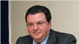 Την πρόθεσή του να αποχωρήσει από τη θέση του Προέδρου της Επιτροπής ...