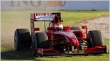 Μία άτυχη στιγμή εξόδου από την πίστα για τον Kimi Raikkonen. ...