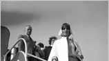 Αεροσυνοδός της Ολυμπιακής την δεκαετία του 1960. ...