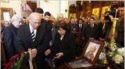 Ο τουρκοκύπριος ηγέτης Μεχμέτ Αλί Ταλάτ και η σύζυγος του Όγια παρέστησαν ...